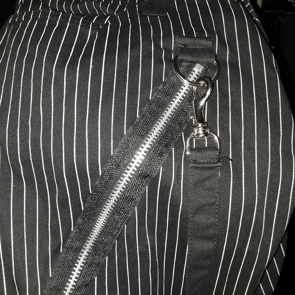 Pinstripe Tripp bondage pants - Picture 4 of 4